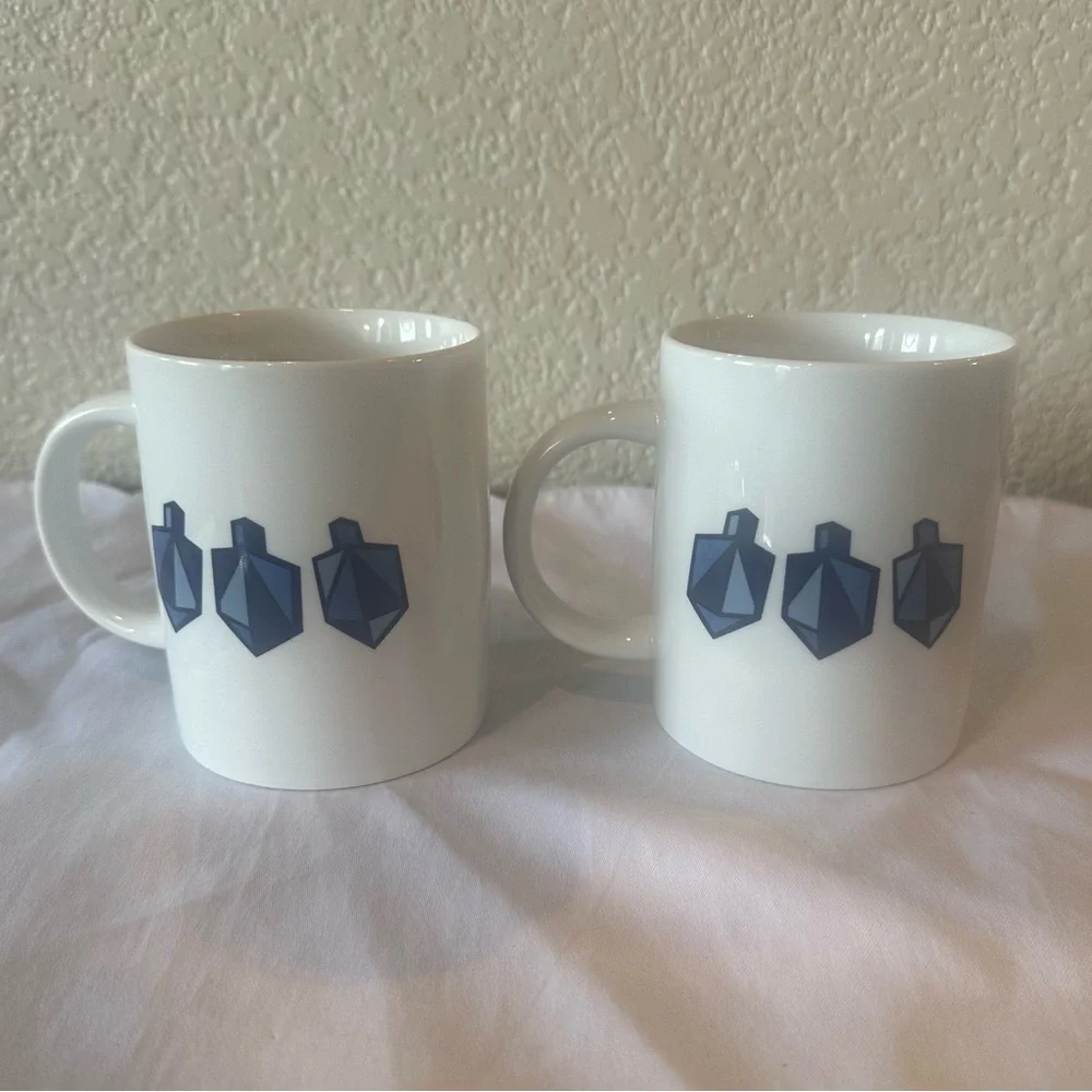 Crate&Barrel Joan Anderson Dreidel Hanukkah Mugs